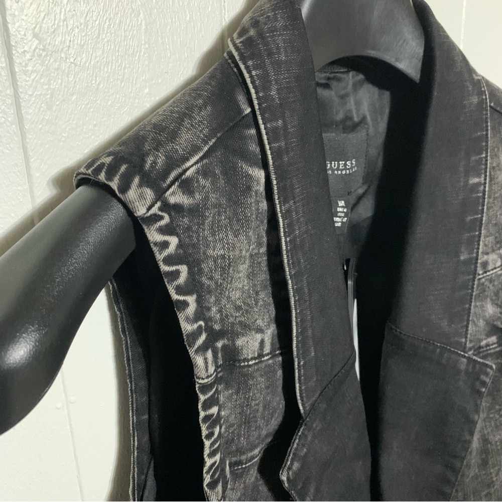 Guess vest - Picture 4 of 9